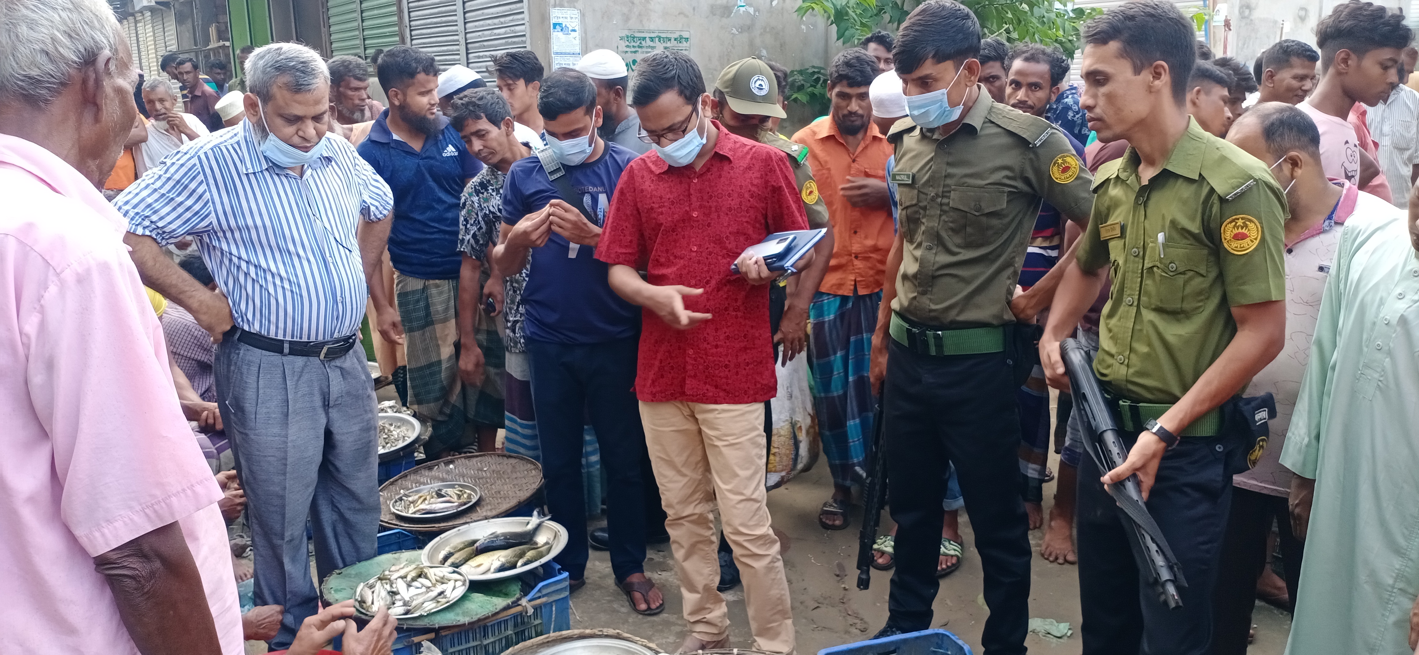 মোবাইল কোর্ট