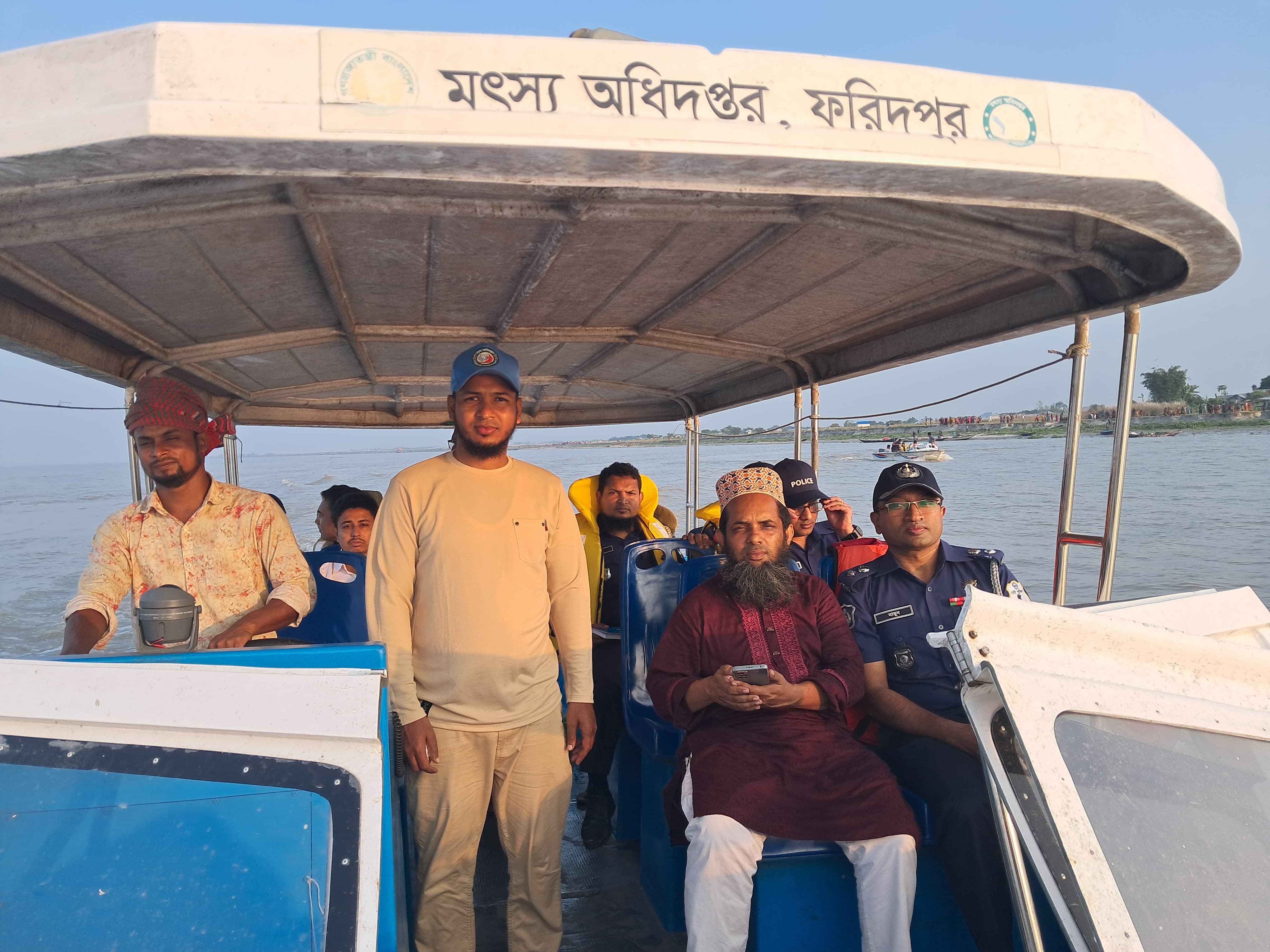 মৎস্য আইন বাস্তবায়ন
