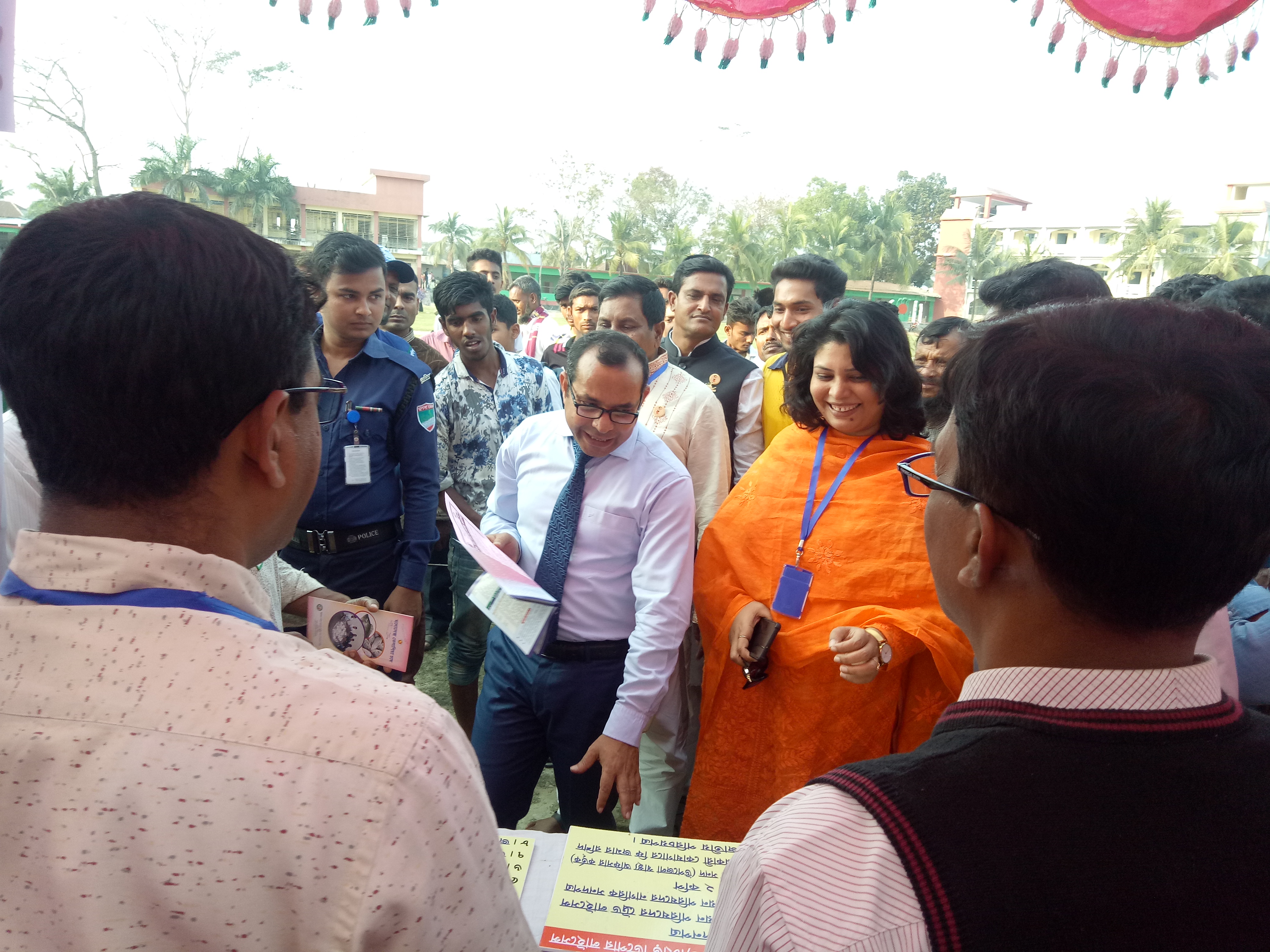 জেলা প্রশাসক, বাগেরহাট মহোদয় কর্তৃক দাপ্তরিক সেবা পরিদর্শণ