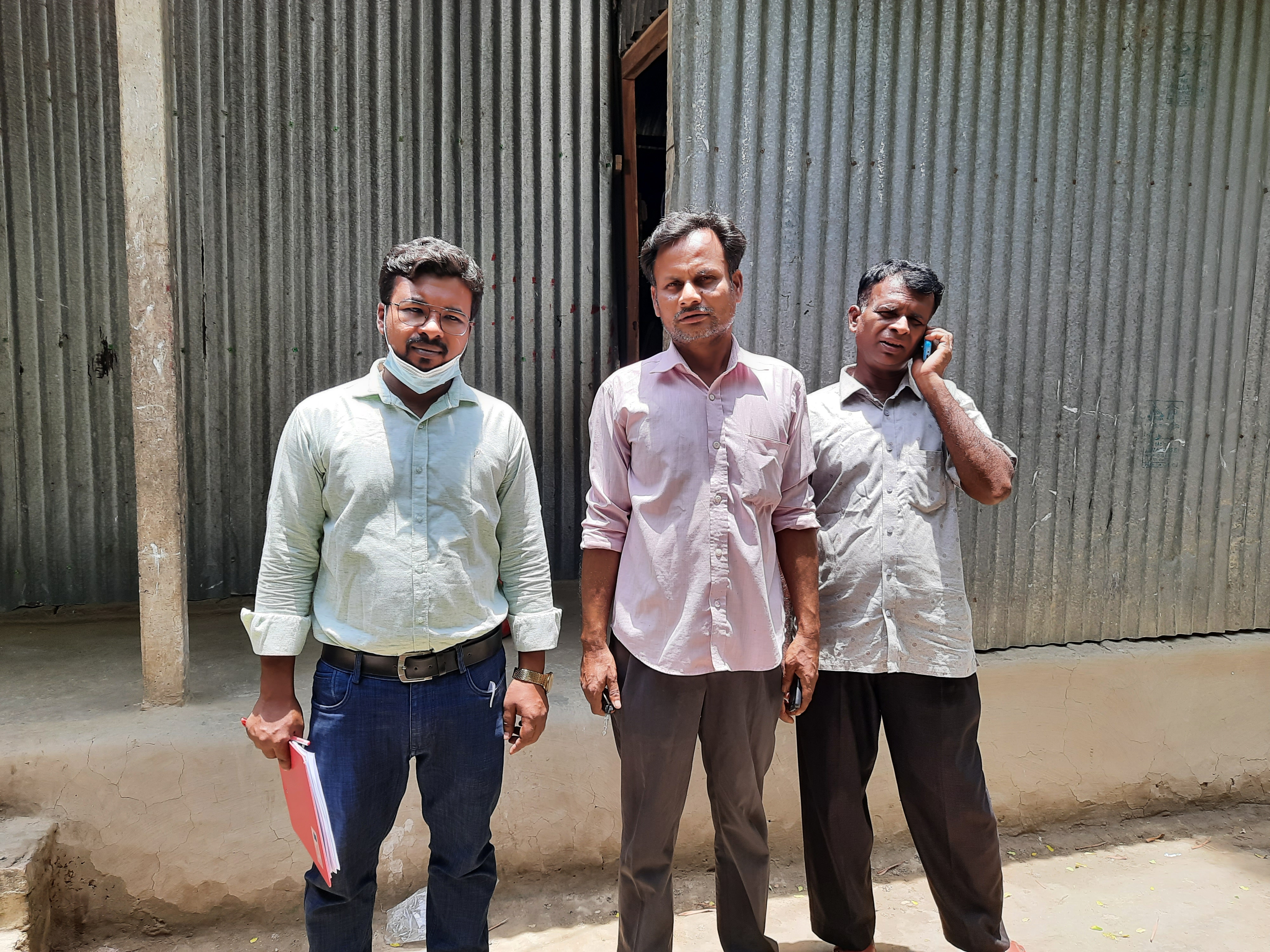সুফলভোগী নির্বাচনের জন্য হাবাসপুর ইউনিয়নের জেলে গ্রাম পরিদর্শন