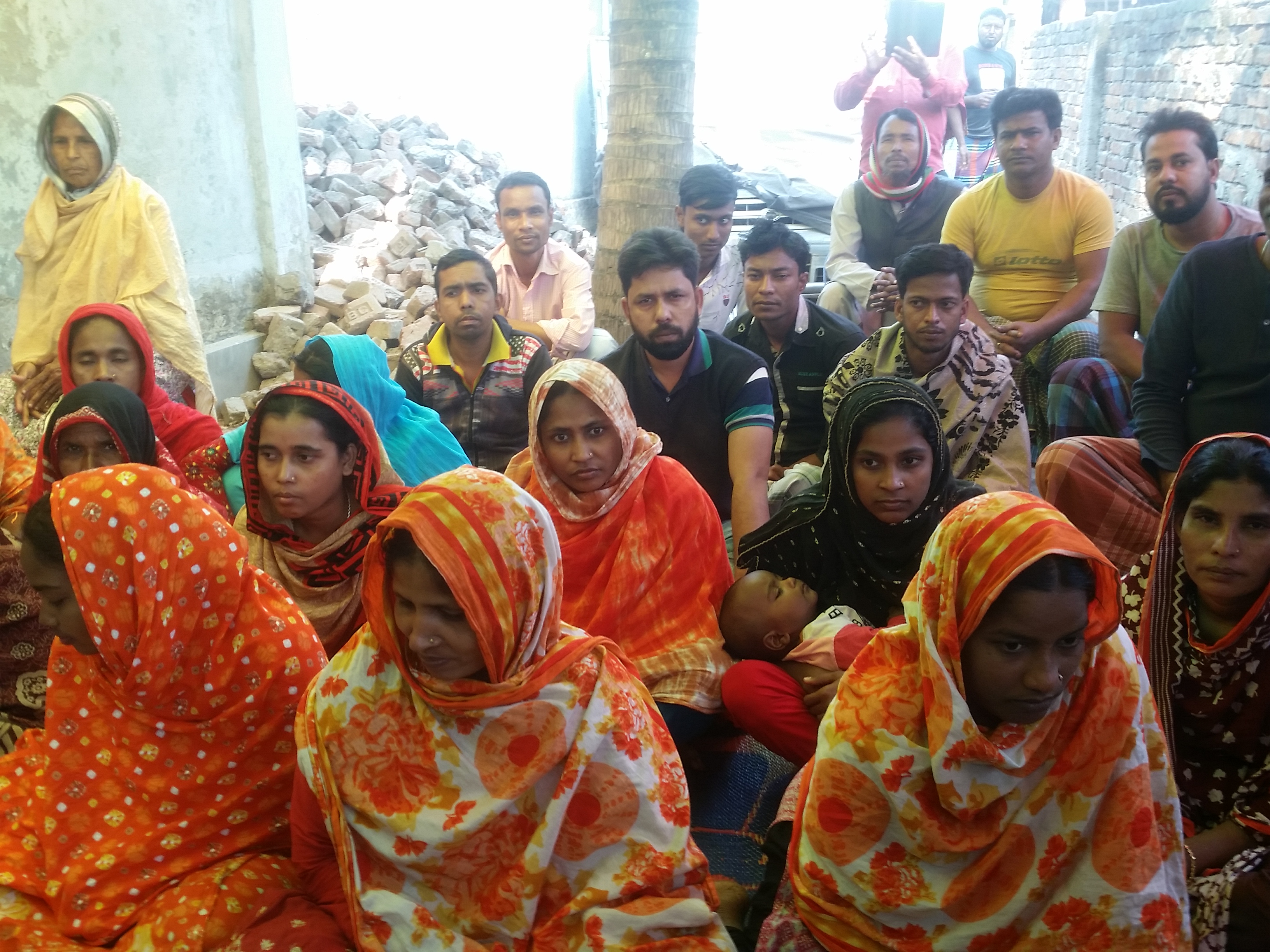 পুকুড় পাড়ে মাঠ দিবস কার্যক্রম 