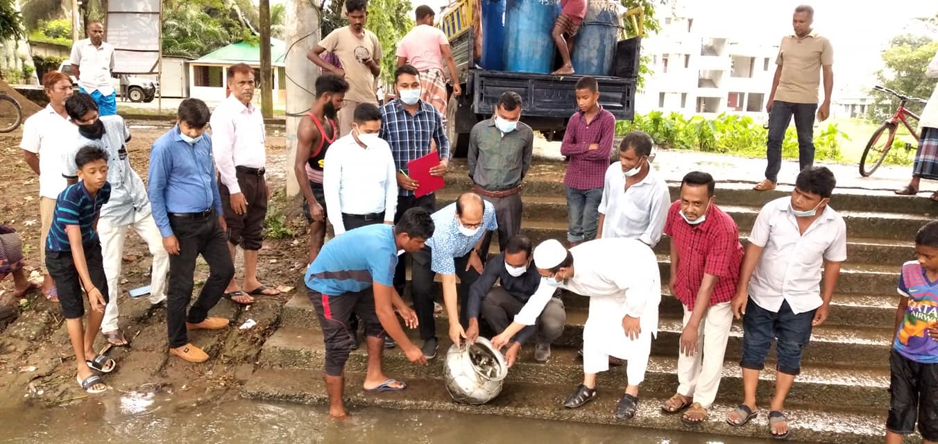 মৎস্য অধিদপ্তরের রাজস্ব খাতের আওতায় বাস্তবায়িত পোনা অবমুক্তকরণ কার্যক্রম