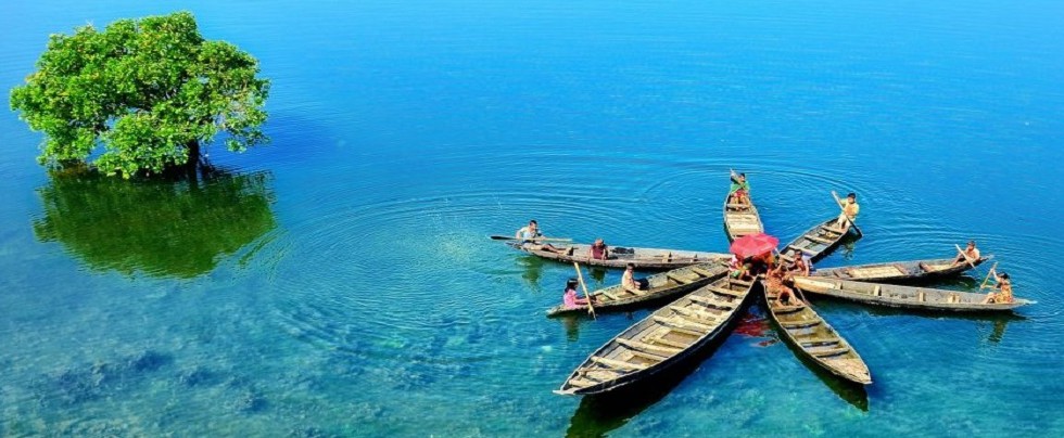 হাওরের দৃশ্য-১