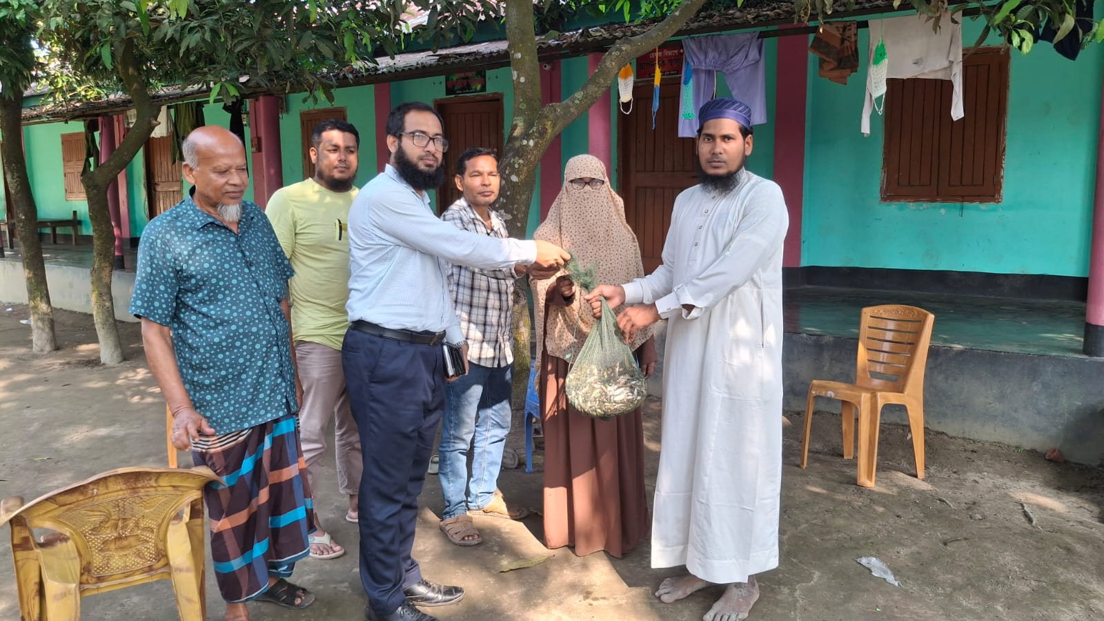 আইন বাস্তবায়ন