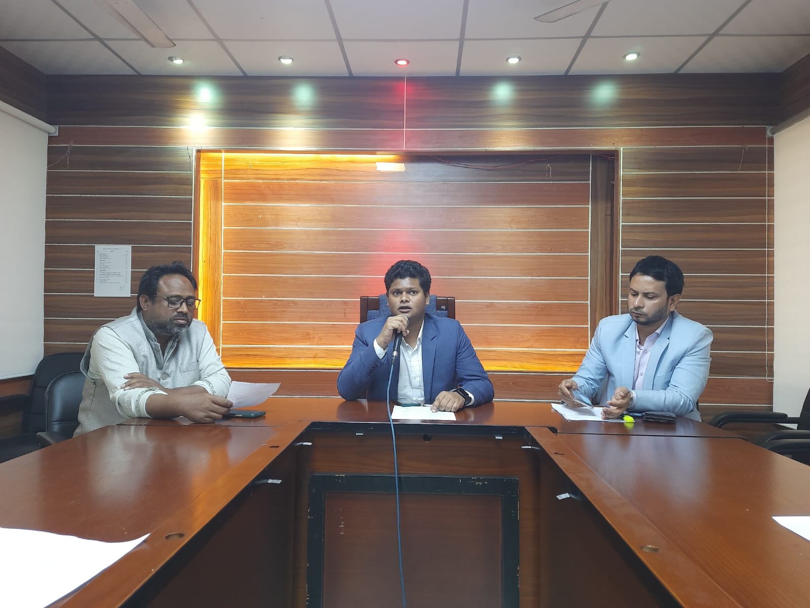 রাইস মিল (অটোমেটিক ও হাসকিং) থেকে পাইকারী ও খুচরা পর্যায়ে সরবরাহকৃত চালের সুষ্ঠু ব্যবস্থাপনা এবং উৎপাদন ও সরবারহ মূল্য অবহিতকরণ সংক্রান্ত