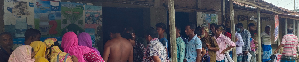 ক্ষেতলাল পৌরসভায় বিশেষ ওএমএস কার্যক্রম