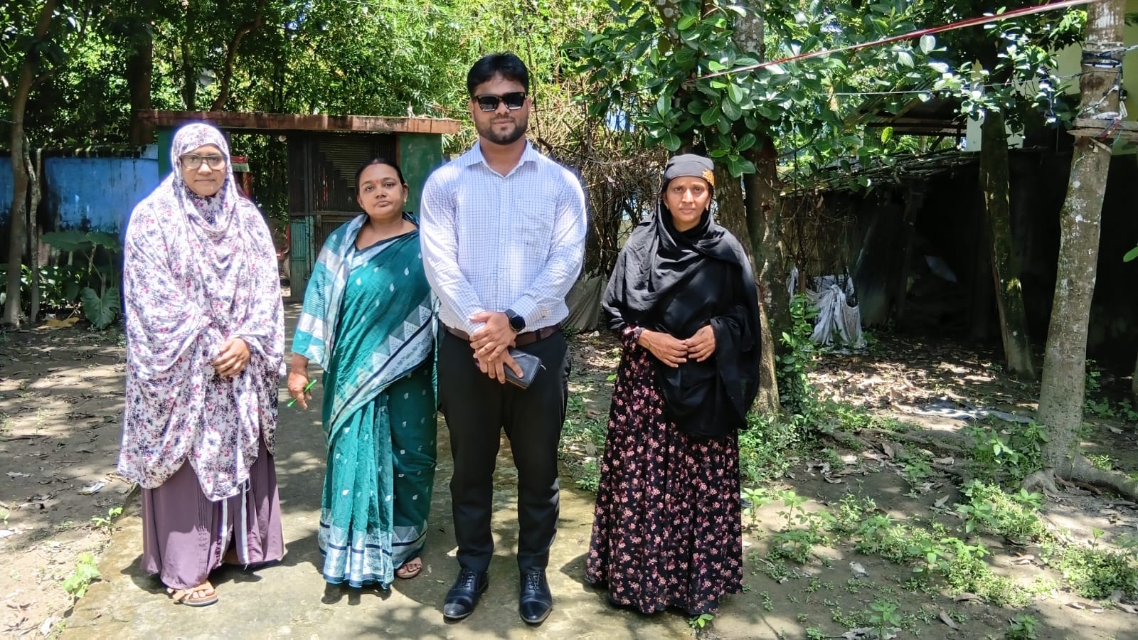 দৌলতপুর ইউনিয়নের ১/খ ইউনিটে উপাত্ত যাচায়