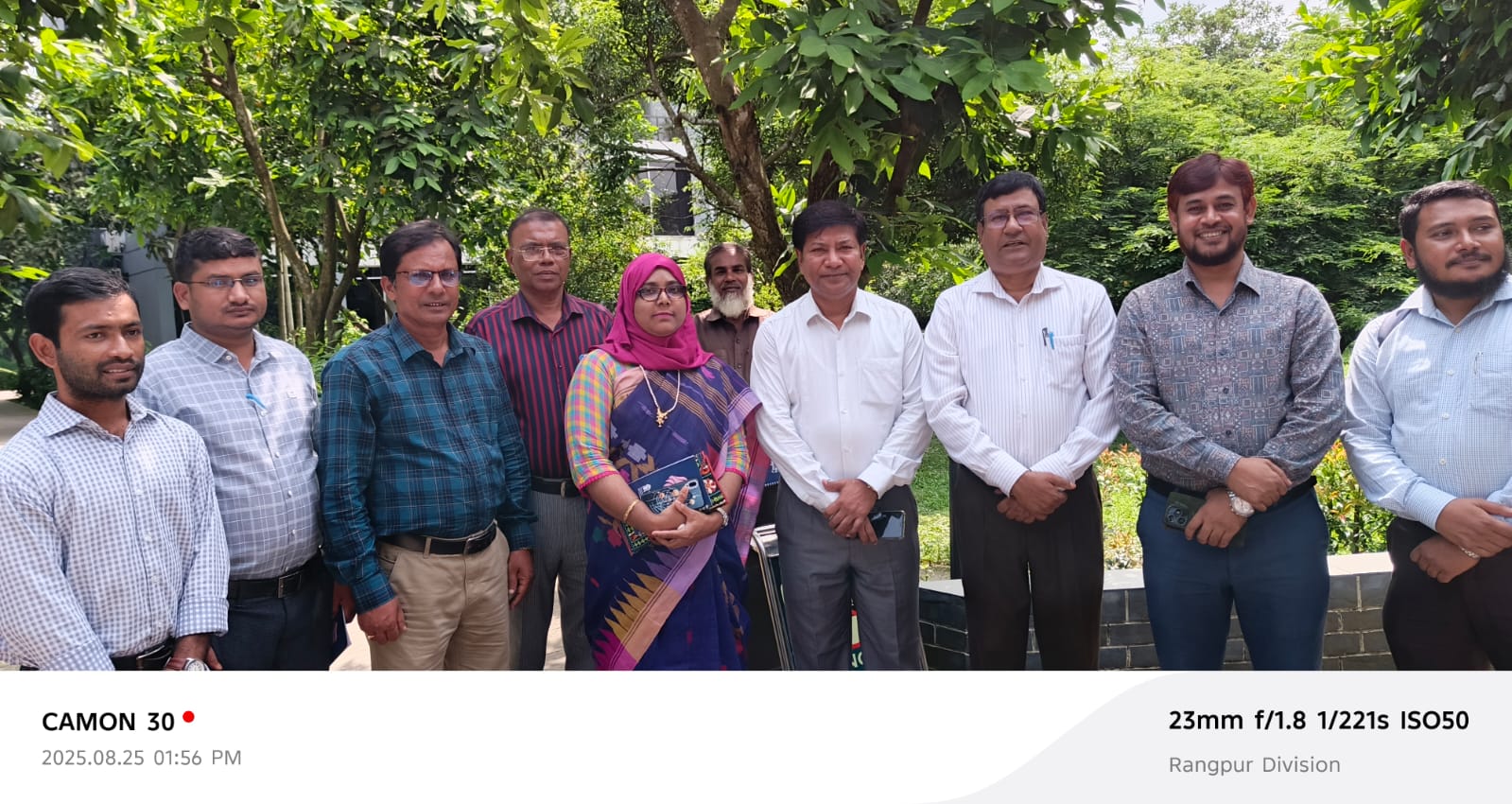বিভাগীয় পরিচালক, রংপুর মহোদয়ের সাথে অবহিতকরণ কর্মশালা শেষে