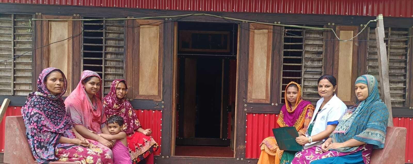 কাউন্সেলিং ও সেবা প্রদান (পরিবার কল্যাণ সহকারী)