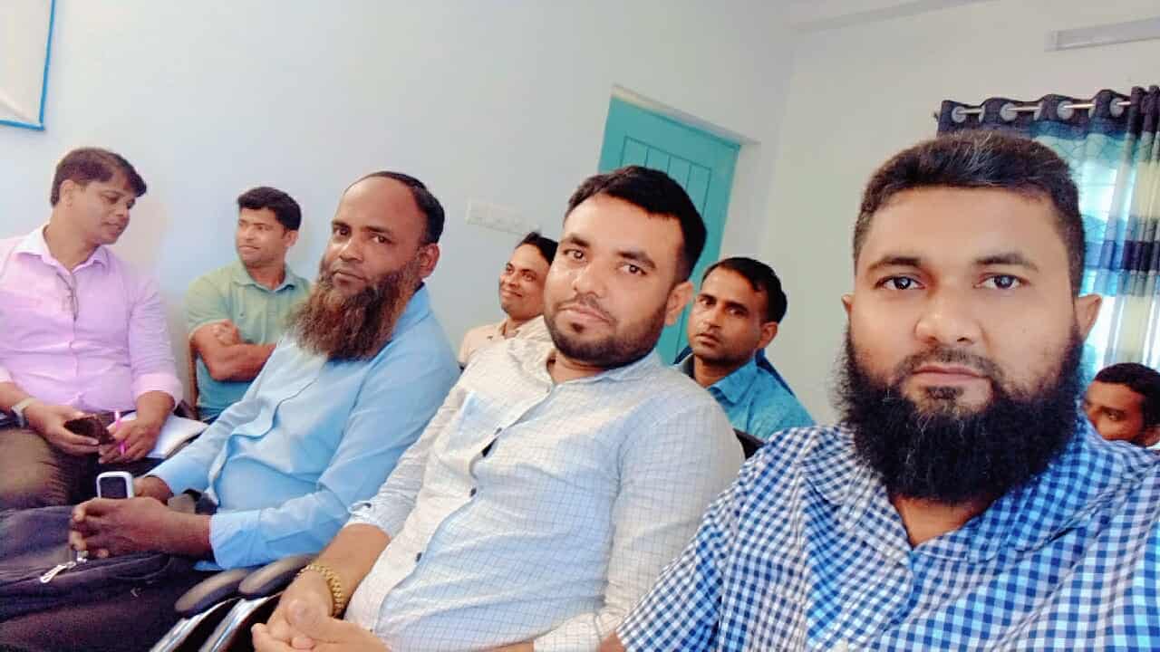 রিপোর্ট মিটিং