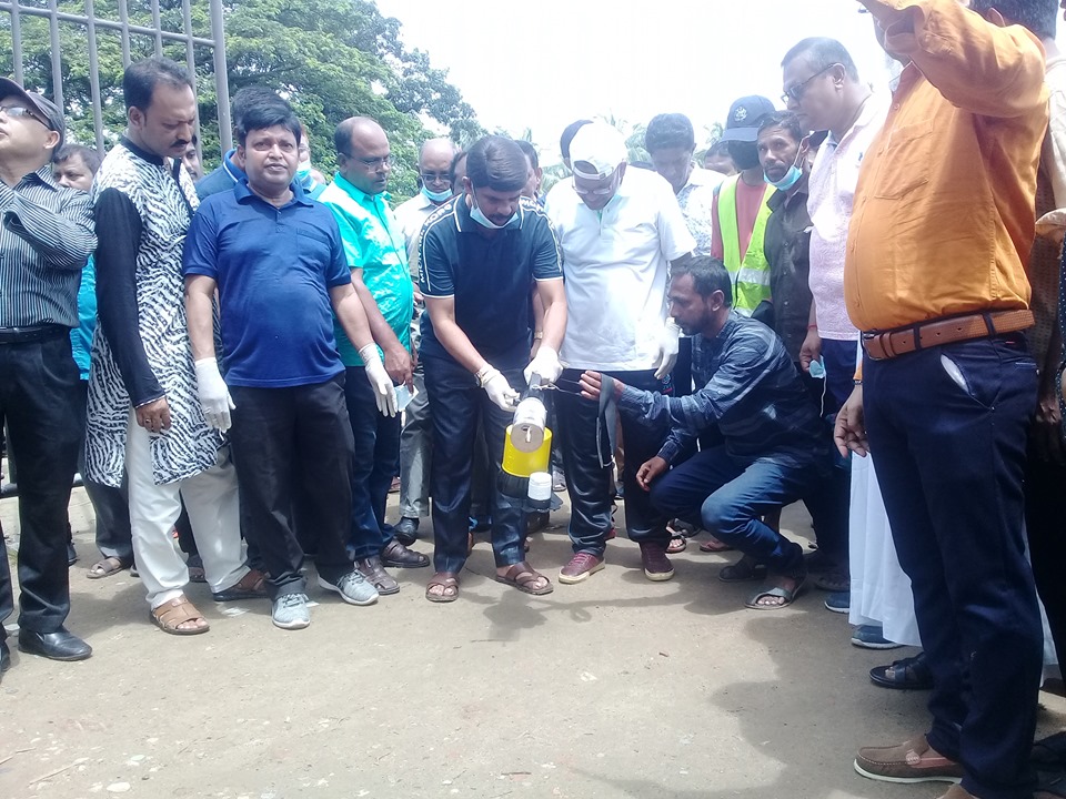 ডেংগু প্রতিরোধে পরিষ্কার পরিচ্ছন্নতা অভিযান (ক্রাশ প্রোগ্রাম)