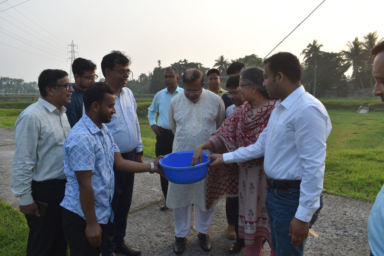 মৎস্য ও প্রাণিসম্পদ মন্ত্রণালয়ের সম্মানিত সচিব মহোদয়ের বিএফআরআই পরিদর্শন