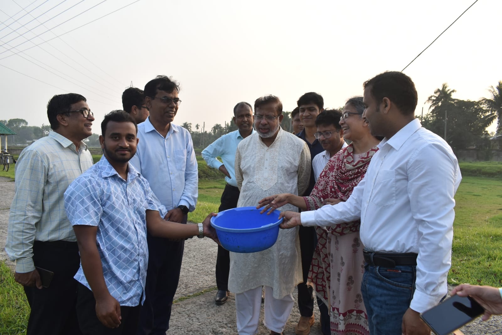 মৎস্য ও প্রাণিসম্পদ মন্ত্রণালয়ের সম্মানিত সচিব মহোদয়ের বিএফআরআই পরিদর্শন