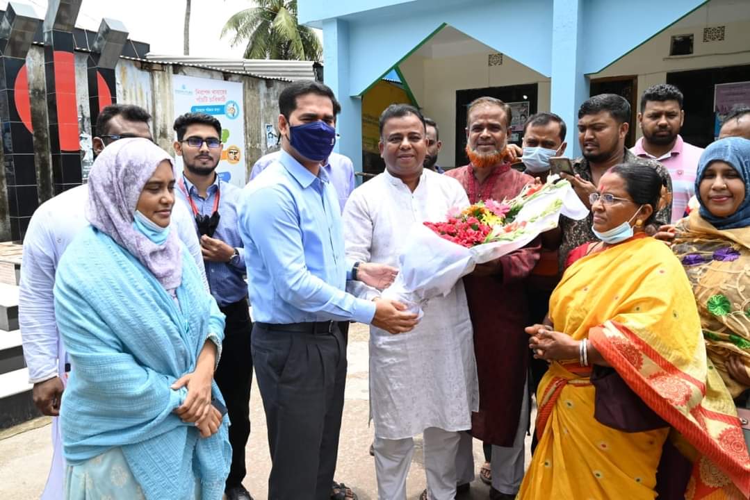 বিজ্ঞ জেলা প্রশাসক মহোদ্বয়ের পরিদর্শন