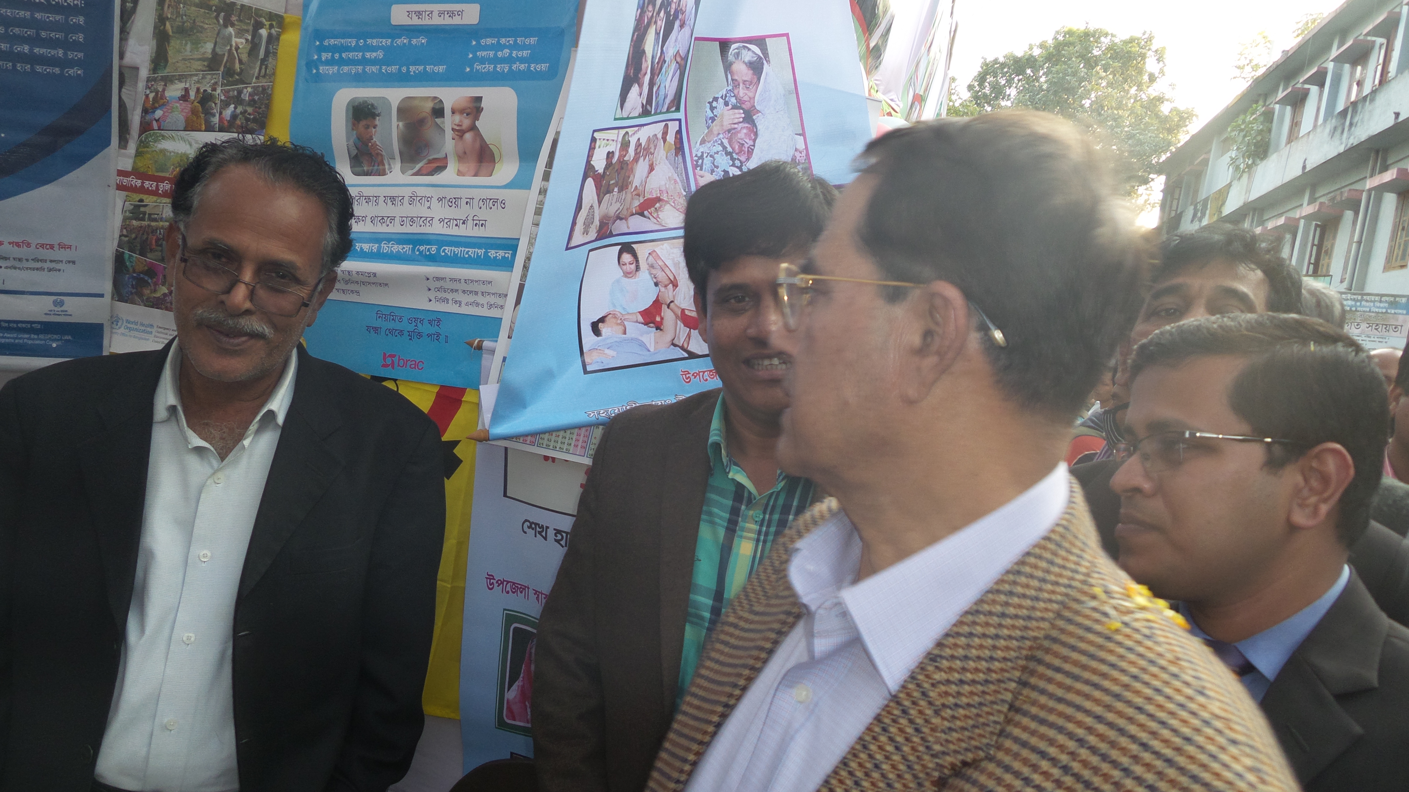 মাননীয় সংসদ সদস্য জনাব মেজর জেনারেল (অবঃ) সুবিদ আলী ভূইয়া মহোদয়ের উন্নয়ন মেলা পরিদর্শন