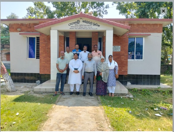 সিভিল সার্জন মহোদয় ও উপজেলা স্বাস্থ্য ও পঃ পঃ কর্মকর্তা কর্তৃক কমিউনিটি ক্লিনিক ভিজিট