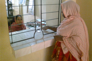 ফার্মেসিতে রোগীর ঔষধ গ্রহন ২