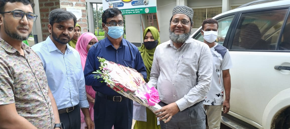 উপজেলা স্বাস্থ‌্য কমপ্লেক্স, পোরশা,নওগাঁয় সিভিল সার্জন, নওগাঁ মহোদয়ের আগমন