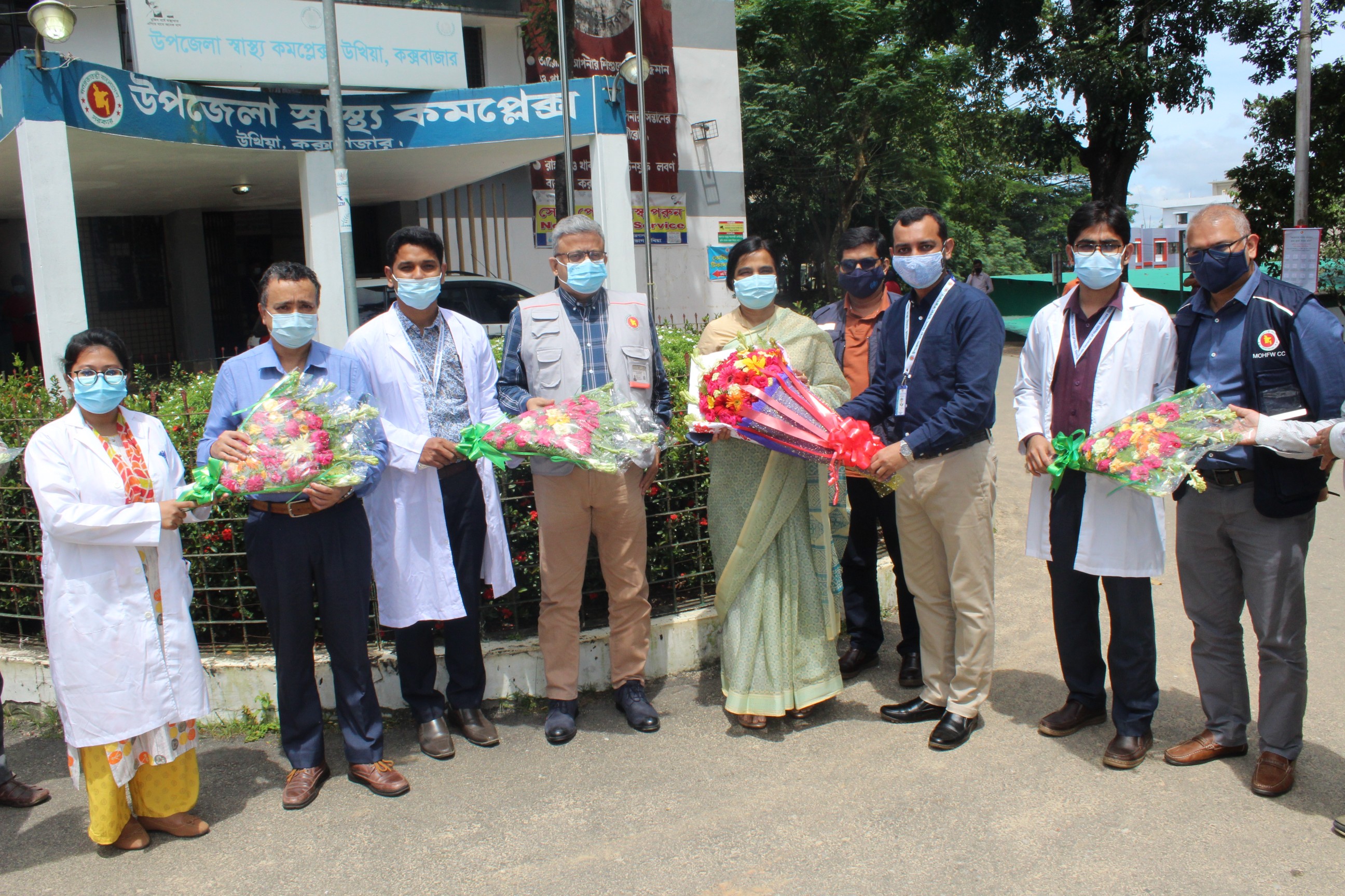 উখিয়ায় কোভিড-১৯ টিকাদান কার্যক্রম পরিদর্শনে স্বাস্থ্য অধিদপ্তরের প্রতিনিধিদল