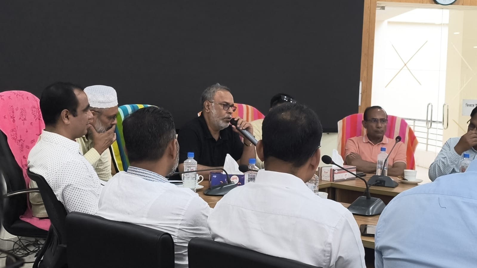 ডেঙ্গু বিষয়ে অবহিতকরণ সভা