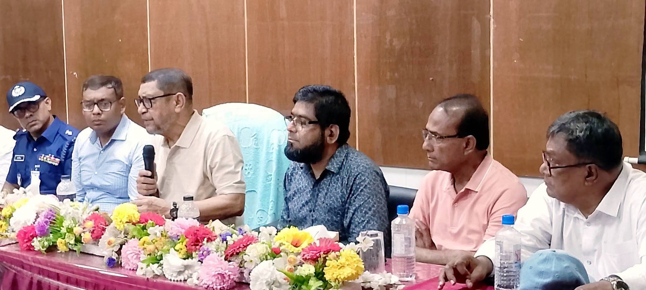 মাননীয় স্বাস্থ্য মন্ত্রীর হাসপাতাল পরিদর্শন-
