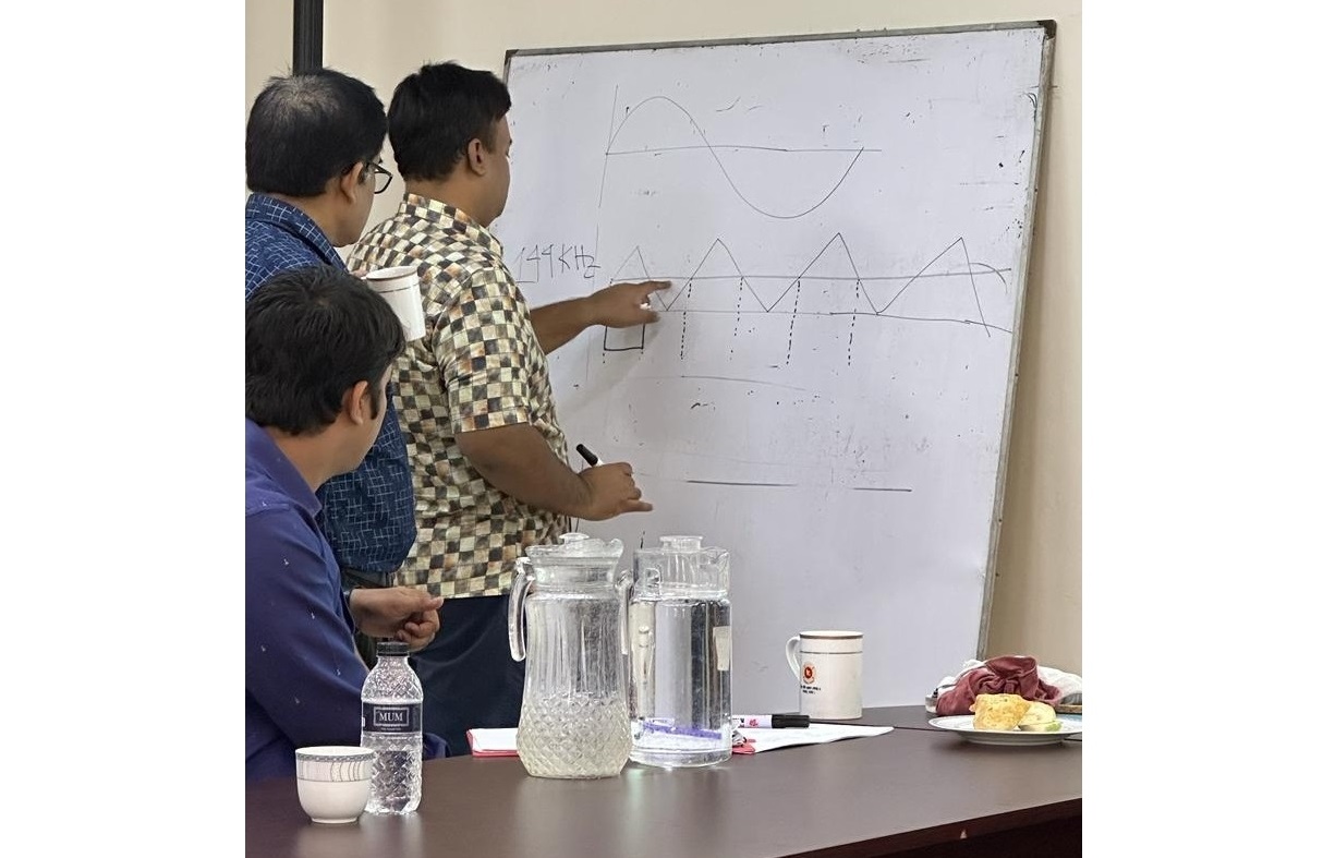 অভ্যন্তরীণ প্রশিক্ষণ(৪)