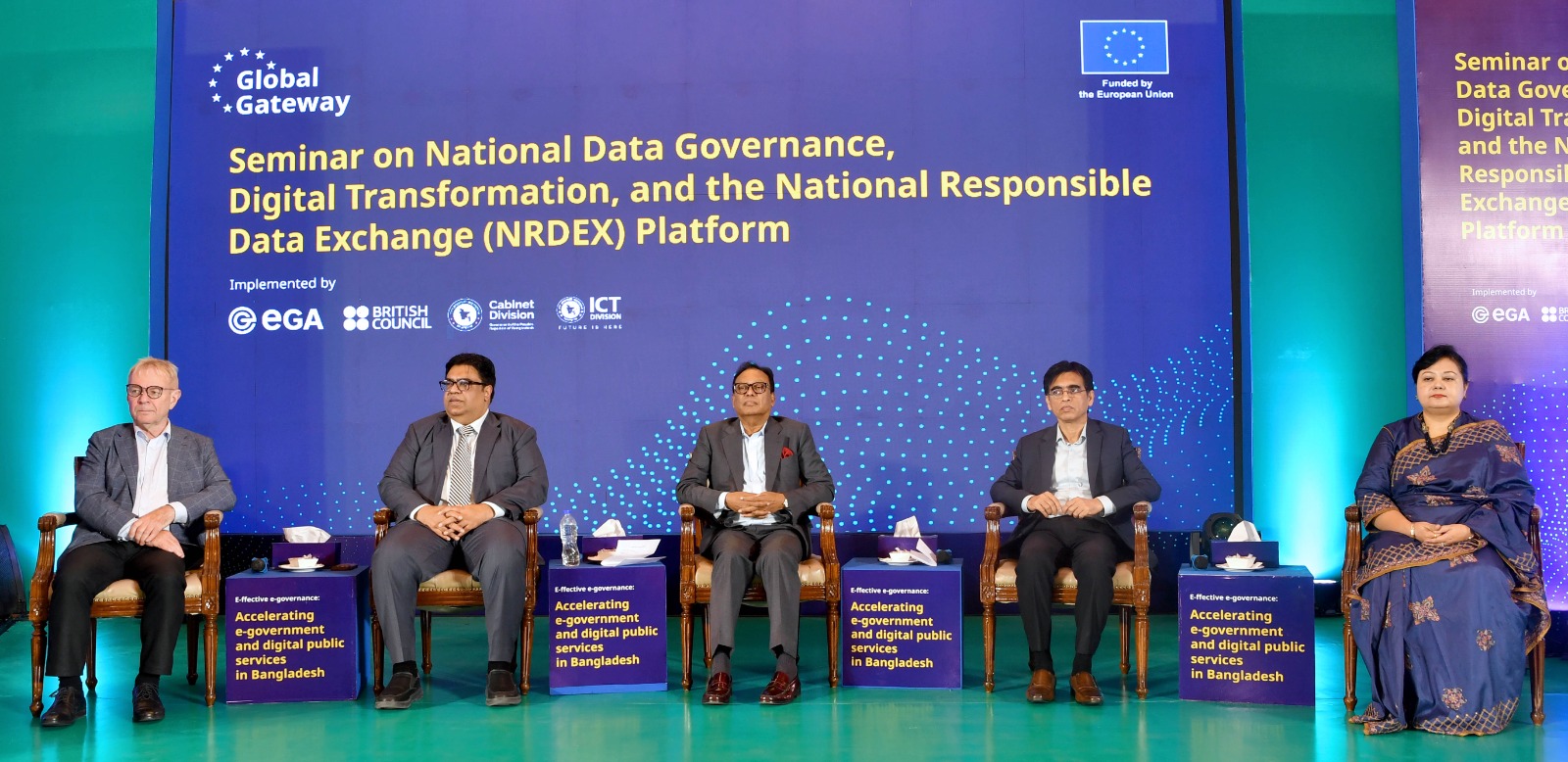 রাজধানীর হোটেল প্যান প্যাসিফিক সোনারগাঁওয়ে ‘National Data Governance, Digital Transformation, and the National Responsible Data Exchange(NRDEX) Platform’ সেমিনারের আয়োজন করে তথ্য ও যোগাযোগ প্রযুক্তি বিভাগ।