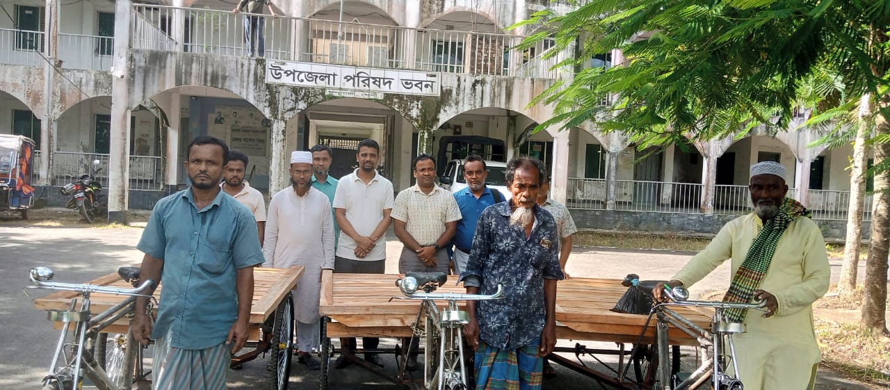 যাকাত বিতরণ