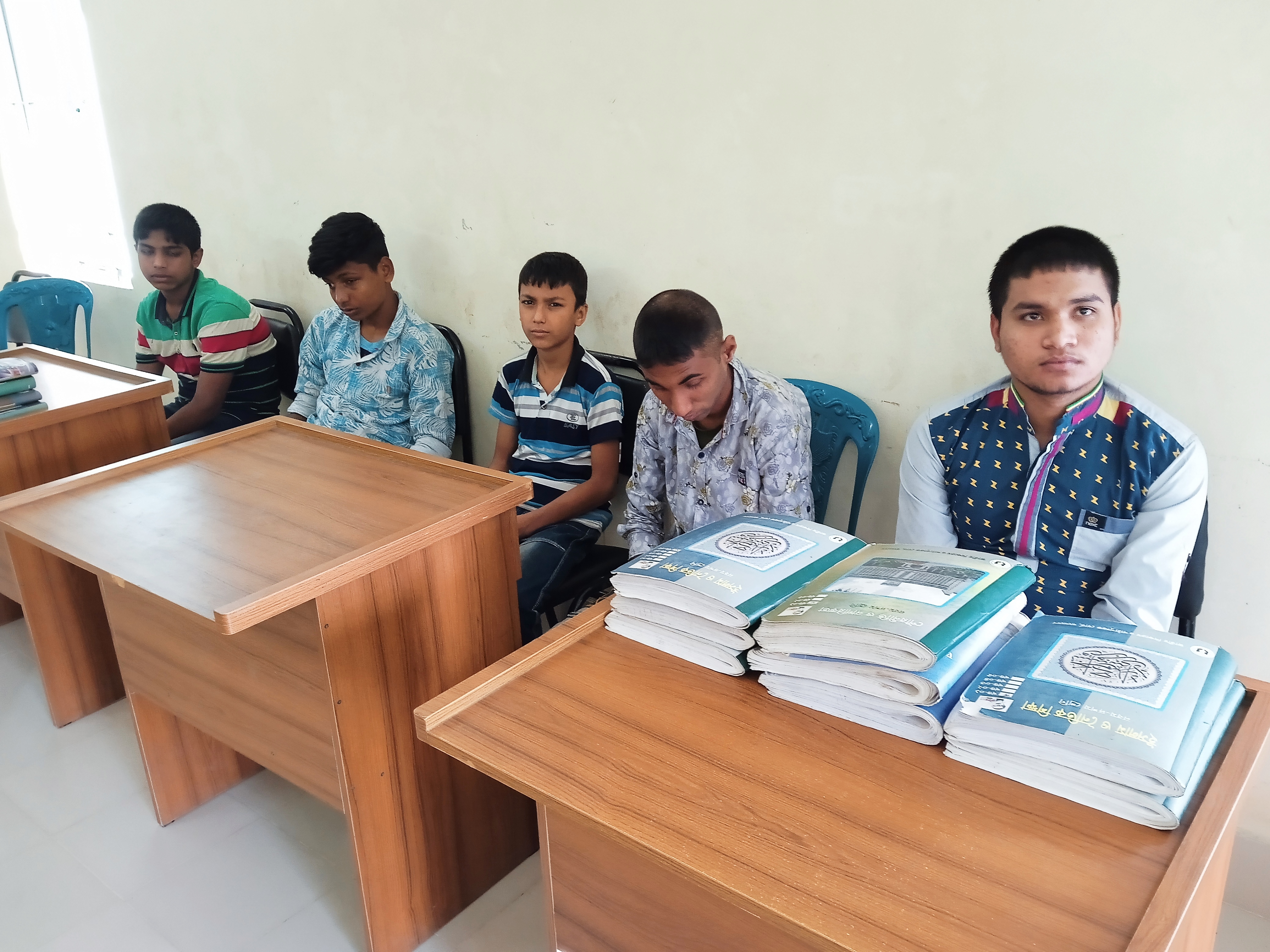 নিবাসি১