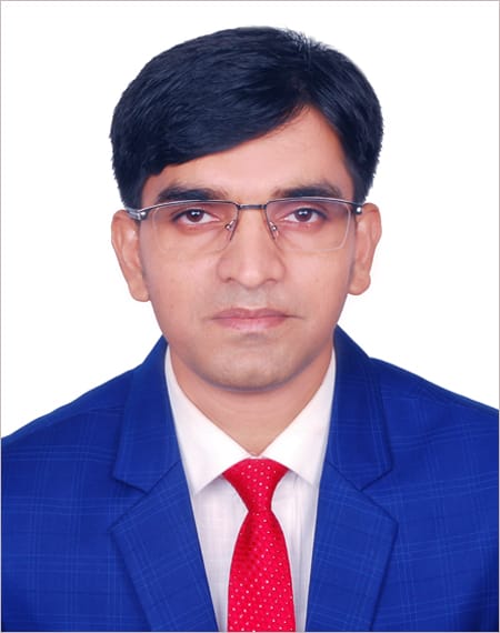 কমলেশ মজুমদার (১৭৪৫২)