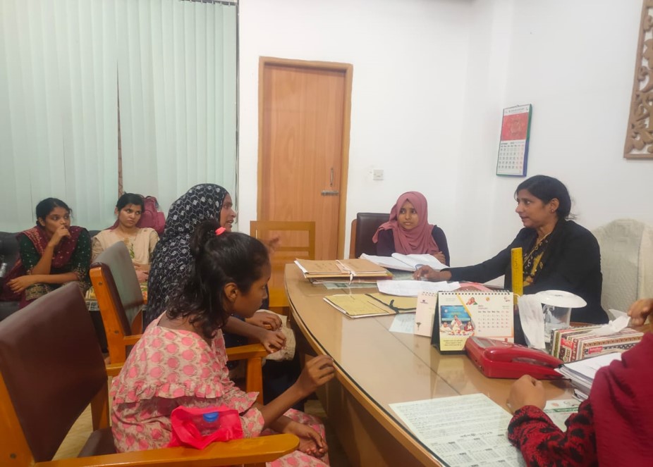 নারী নির্যাতন প্রতিরোধ সেল