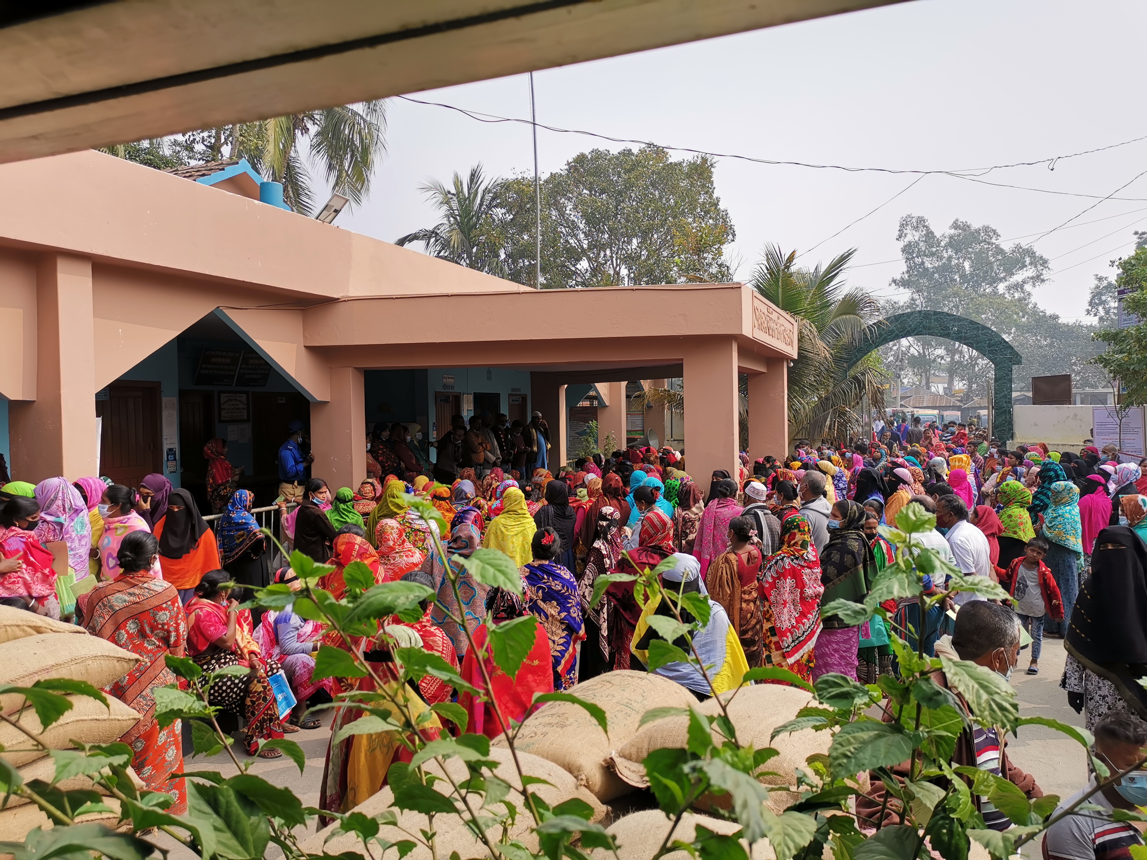 ভিজিডি চক্র ২০১৯-২০২০ অর্থ বছরের চাল বিতরণ