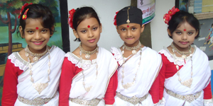 কৈমারী ইউনিয়নের এস এস সি পরিক্ষাথী দের A+ প্রাপ্ত ছাত্র ছাত্রীদের পুরুষ্কার দেওয়া ও নিত্য অনুষ্ঠানের ছবি