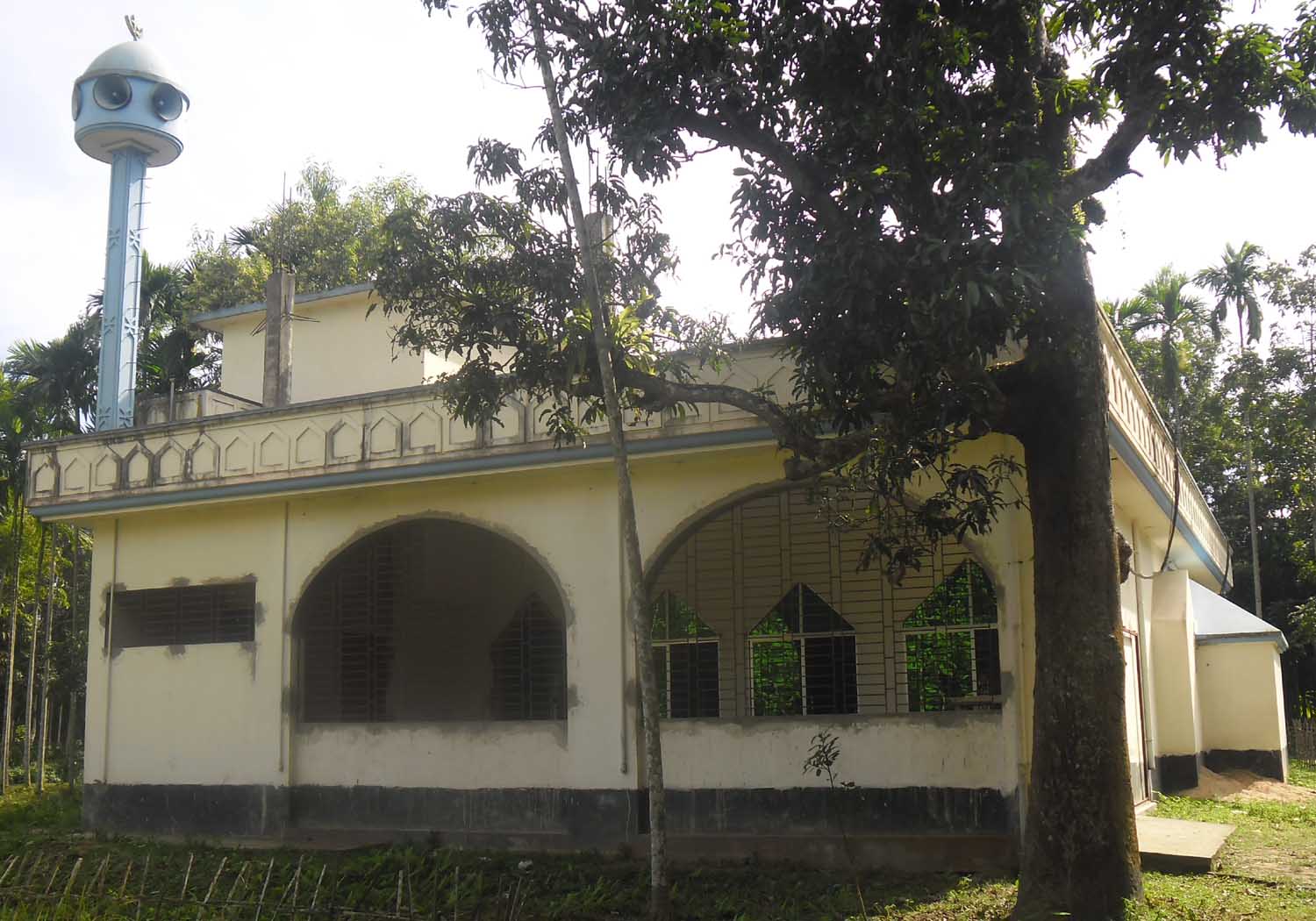 কামালপুর ইউনিয়নের মসজিদ