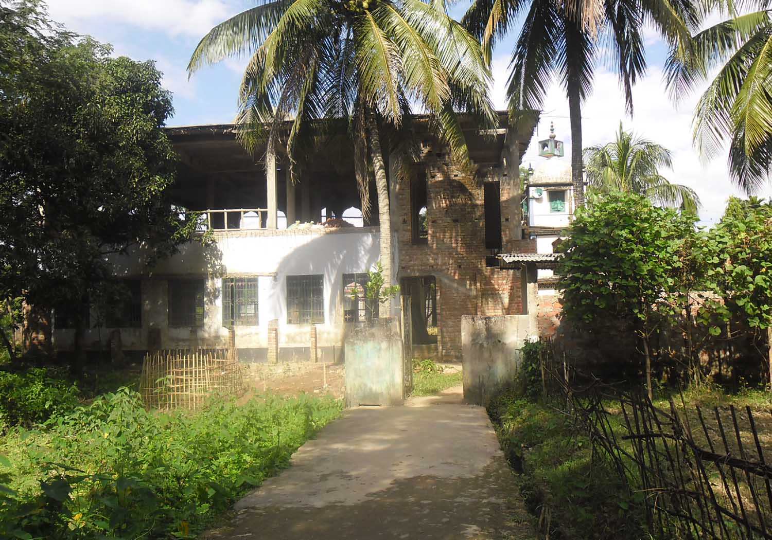 কামালপুর ইউনিয়নের মসজিদ