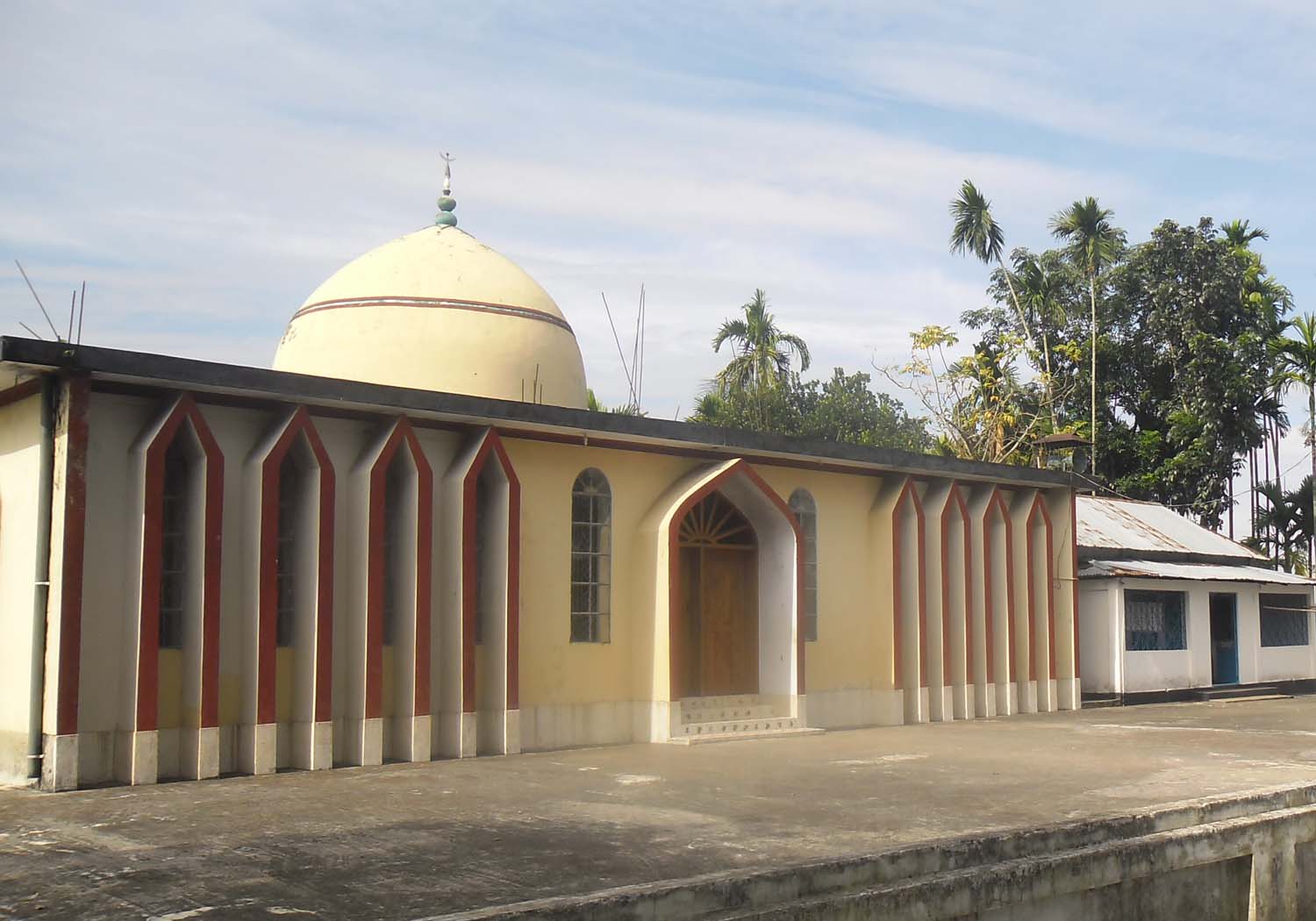 কামালপুর ইউনিয়নের মসজিদ
