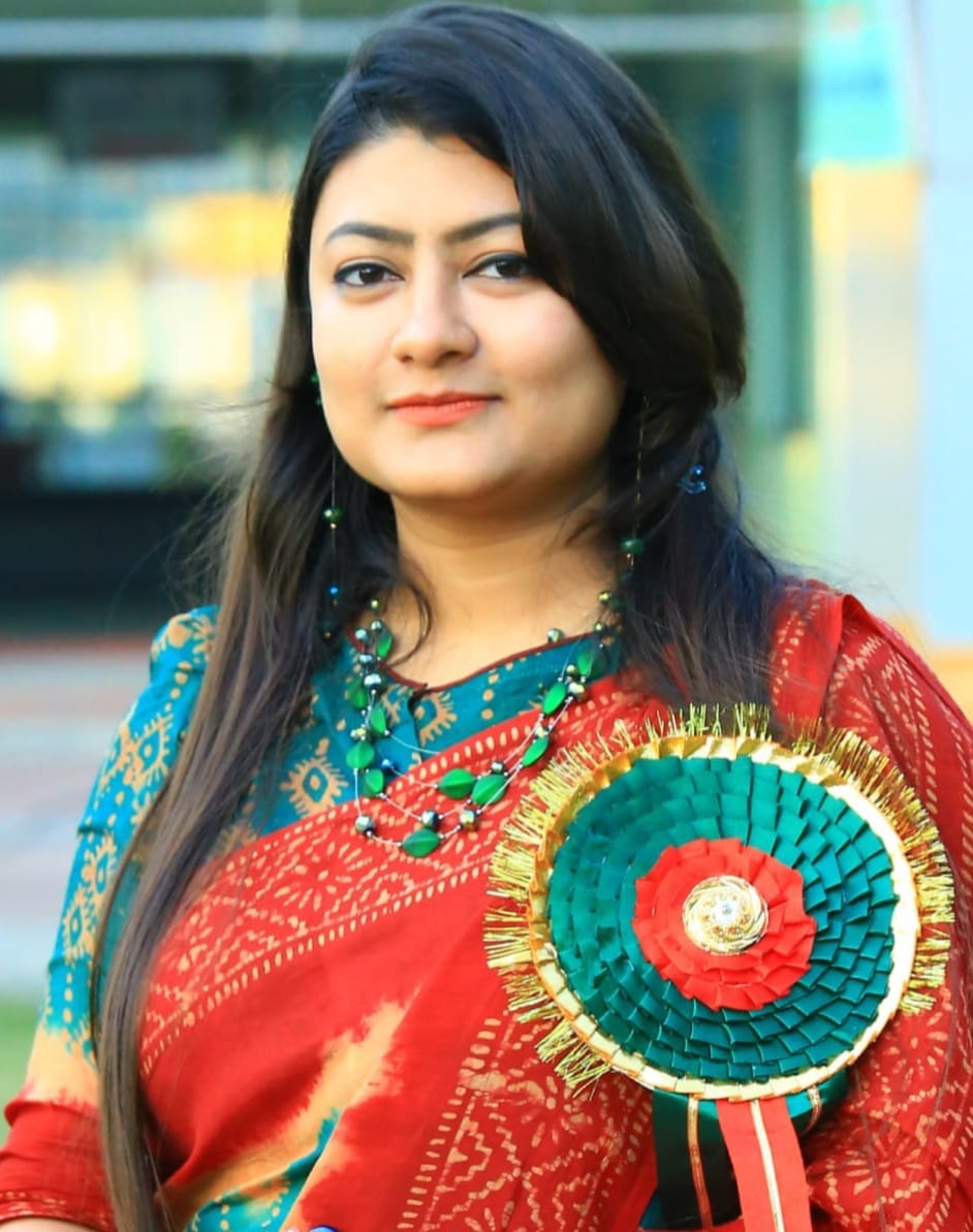 সৈয়দজাদী মাহবুবা মঞ্জুর মৌনা (১৯১৫৮)