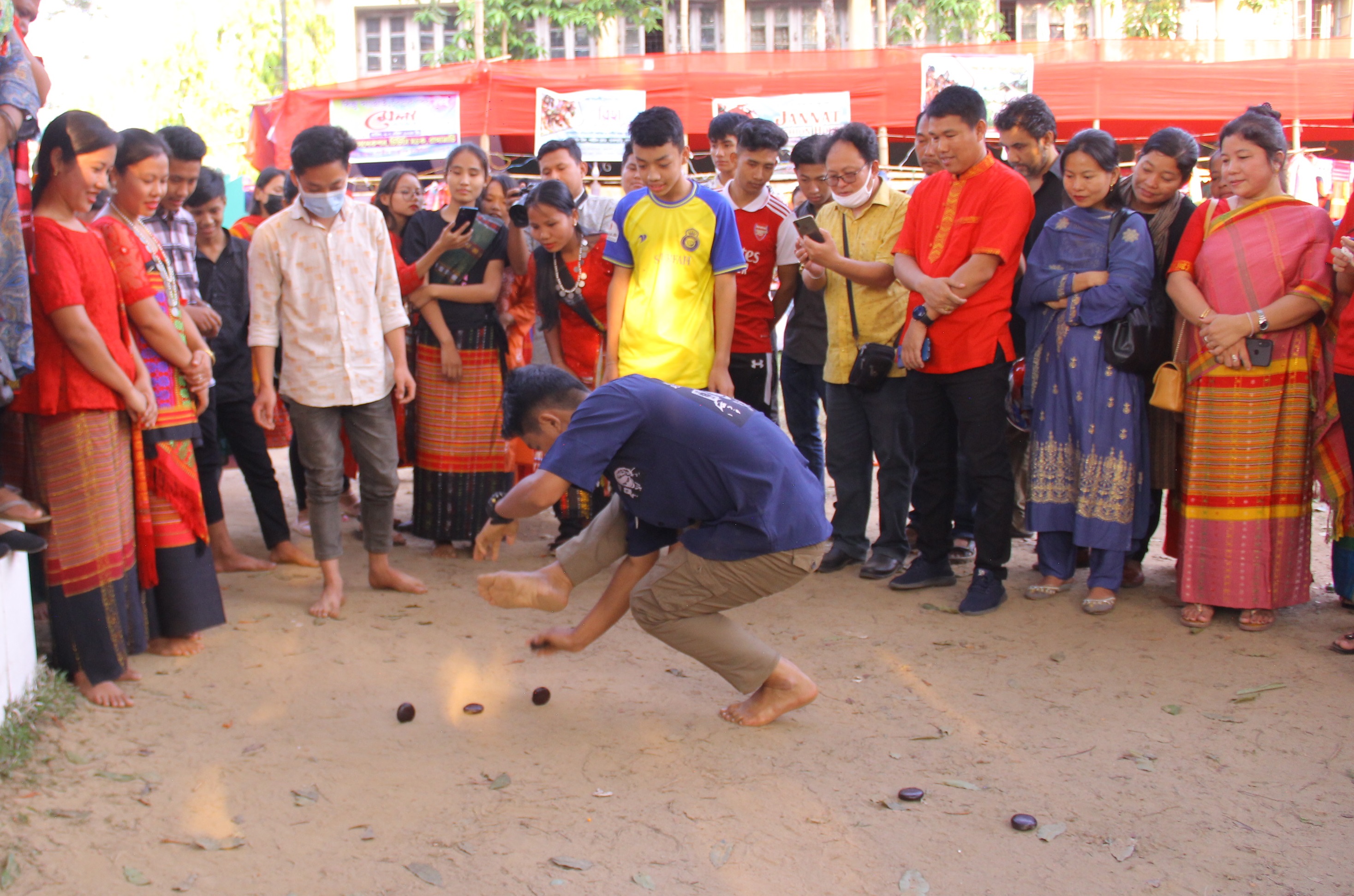 ঐতিহ্যবাহী ঘিলা খেলা