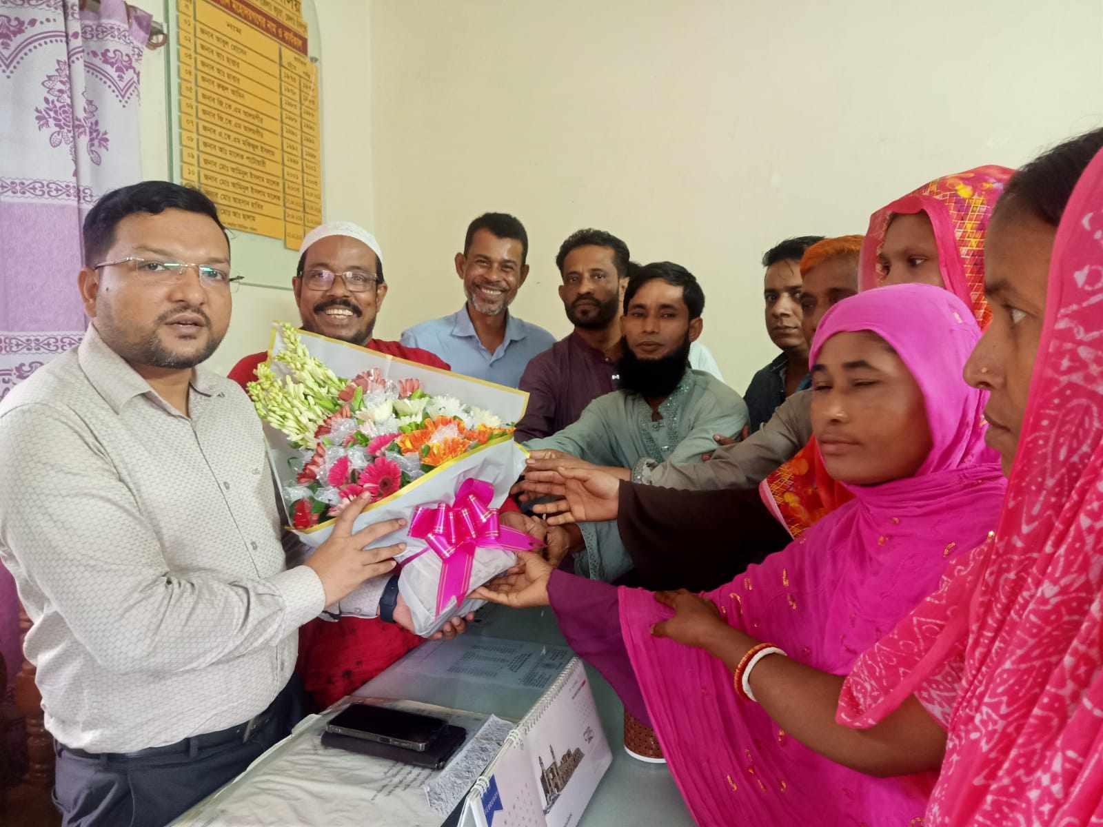 উপজেলা নির্বাহী অফিসার মহোদয়ের আগমন