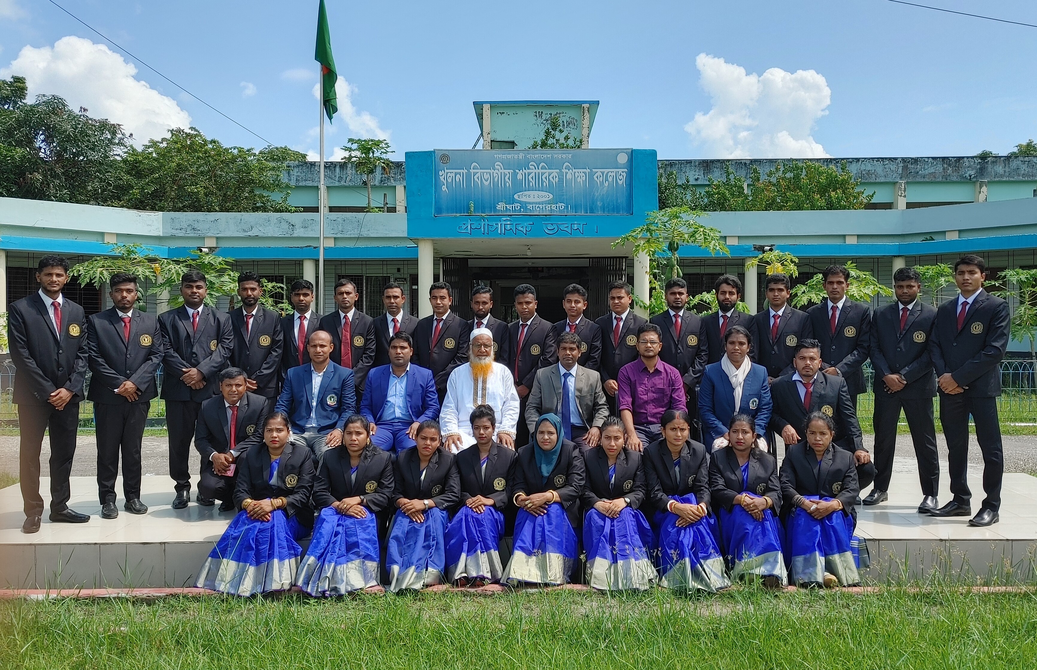 ছাত্রদের সাথে