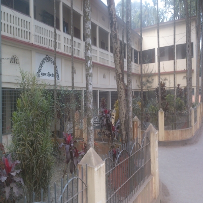 ভিবিন্ন নির্মান প্রকল্প