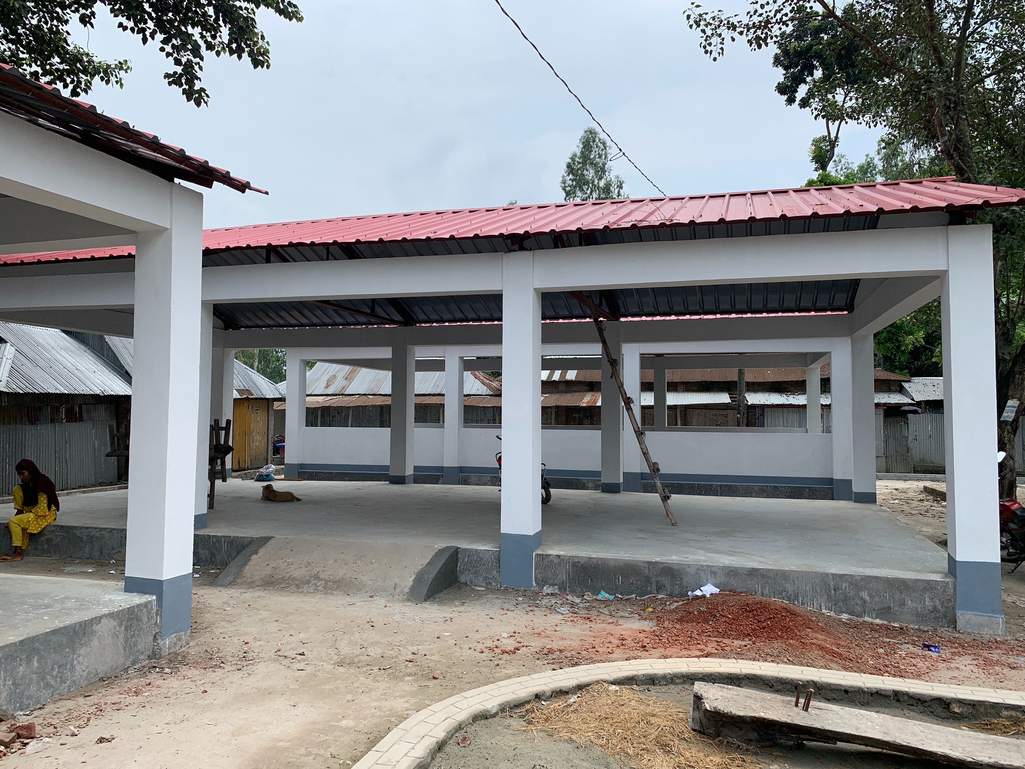 প্রভাতী প্রকল্পের আওতায় গ্রামীন হাট বাজার উন্নয়ন