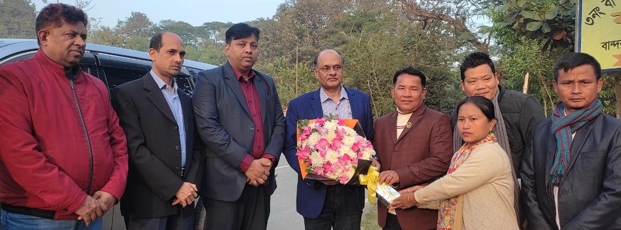 ইঞ্জিনিয়ার জনাব আবু সালেম মো: হানিফ ‍স্যার, মাননীয় প্রকল্প পরিচালক, ক্ষুদ্রাকার পানি সম্পদ উন্নয়ন প্রকল্প।