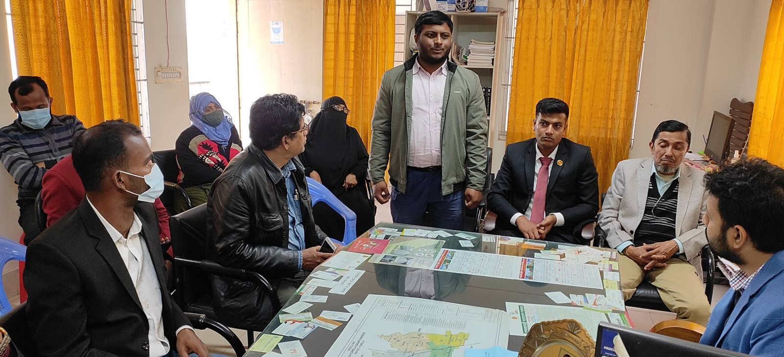 অনুষ্ঠানে শুভেচ্ছা বক্তব্য রাখেন অত্র দপ্তরের উপ-সহকারী প্রকৌশলী মোঃ খলিলুর রহমান