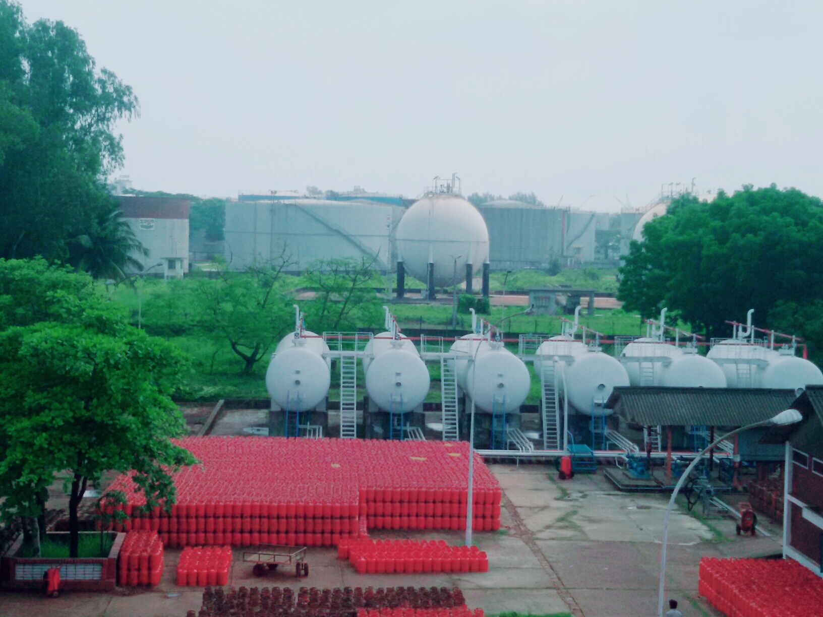 এলপিজি ব্যানার