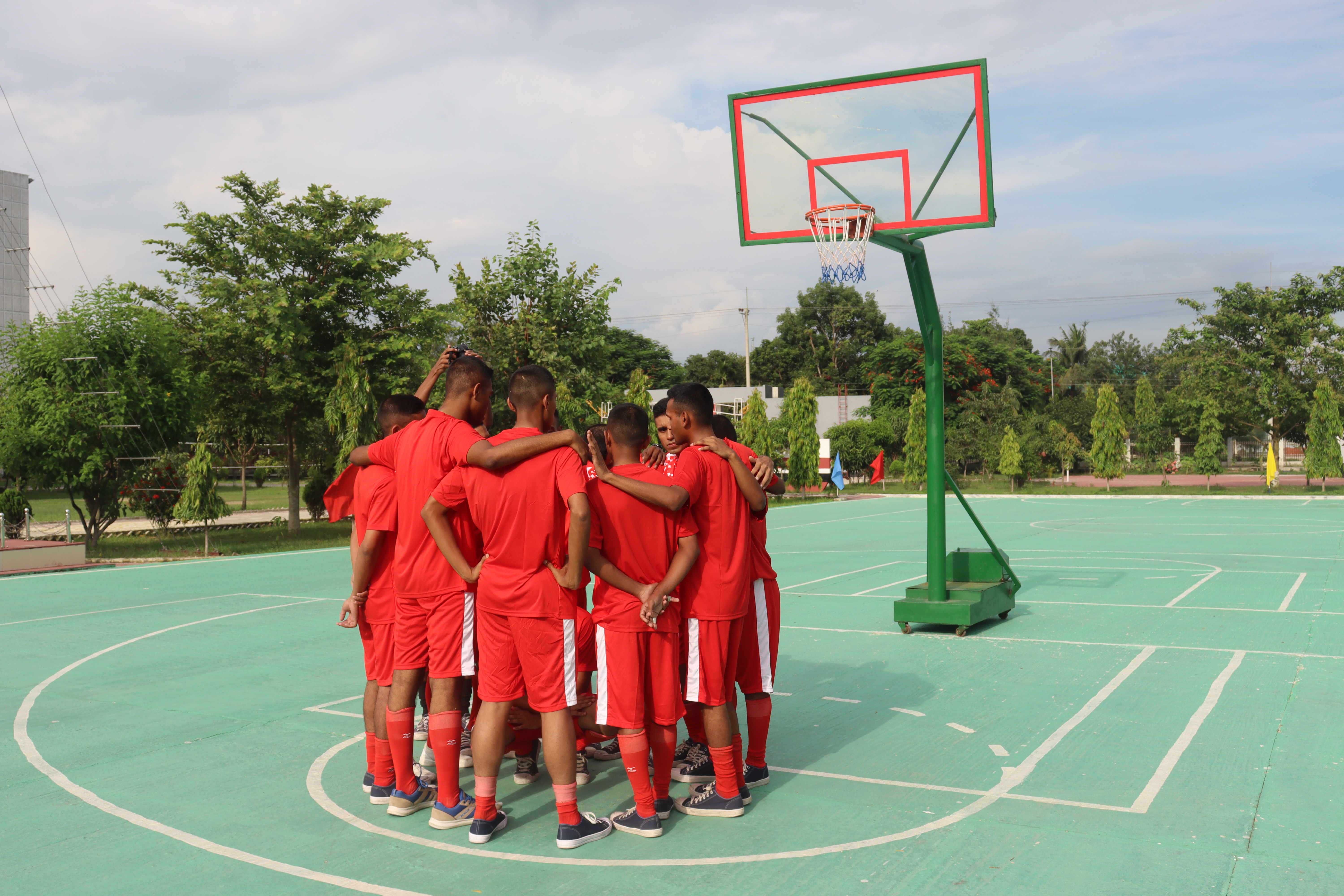 ইন্টার ডিভিশন বাসকেট বল প্রতিযোগিতা।