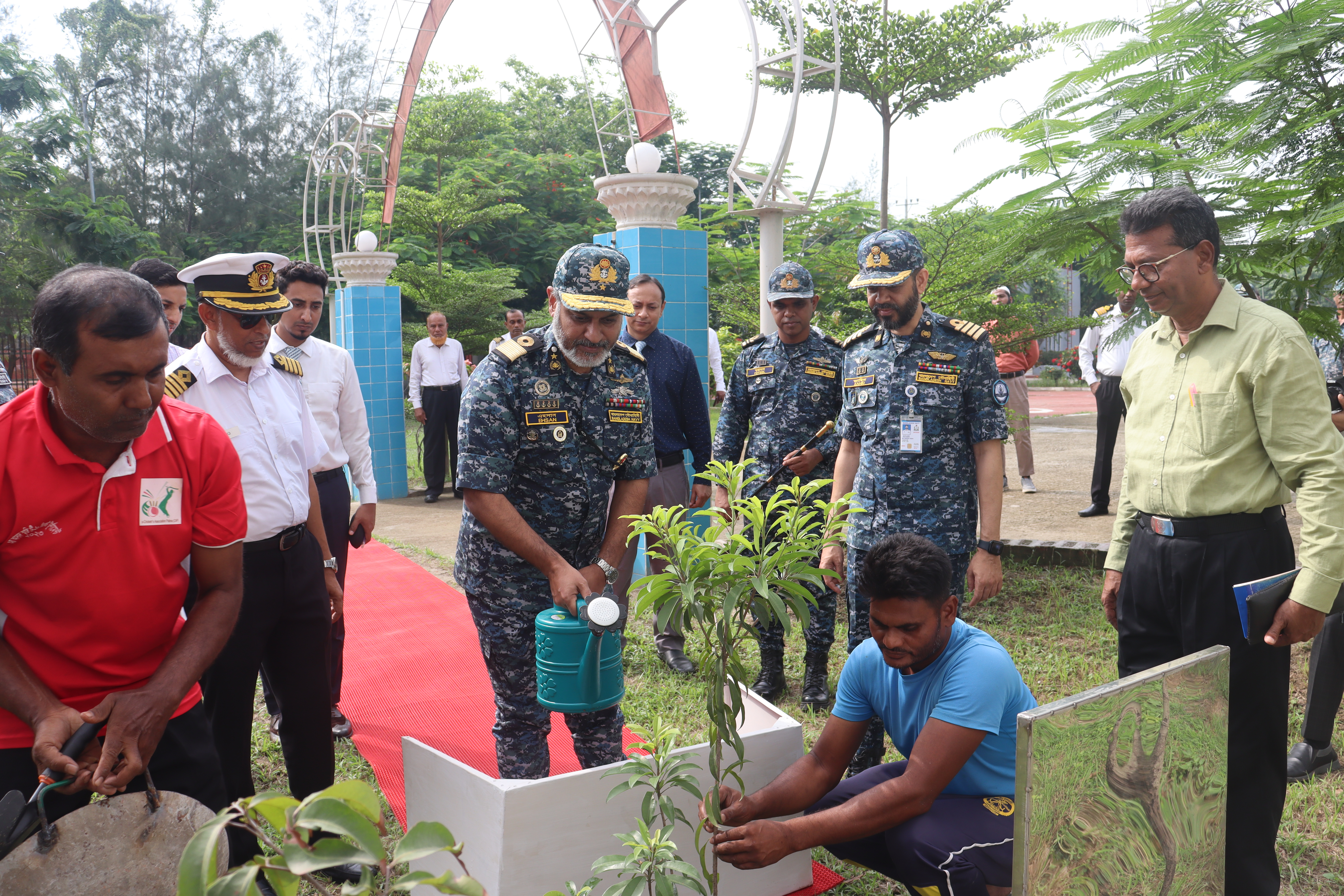 সম্মানিত রেজিস্ট্রার কমোডর মোহাম্মদ এহসানুল্লাহ খানের নেতৃত্বে বিএমইউ পরিদর্শন দলের বার্ষিক পরিদর্শন।