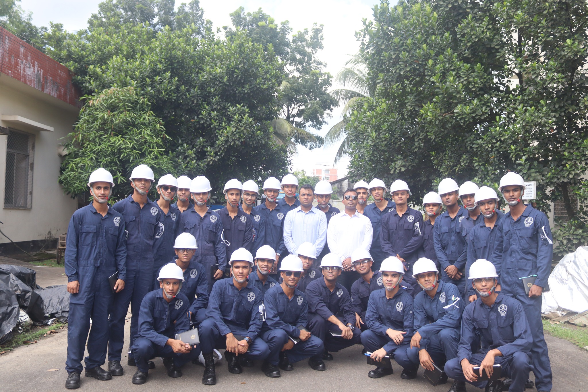 ৪র্থ ব্যাচের ইঞ্জিনিয়ারিং ক্যাডেটদের শিল্প পরিদর্শন