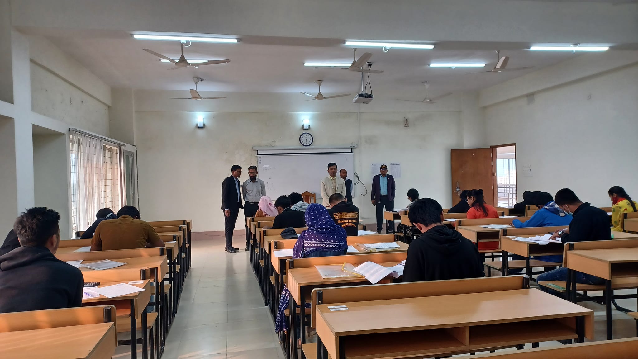 বাংলাদেশ মেরিটাইম ইউনিভার্সিটি, বাংলাদেশ ২০২৩-২৪ এর ভর্তি পরীক্ষা। কেন্দ্র: বাংলাদেশ মেরিন একাডেমি, সিলেট