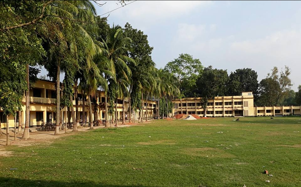 মধুপুর সরকারি কলেজ ক্যাম্পাস